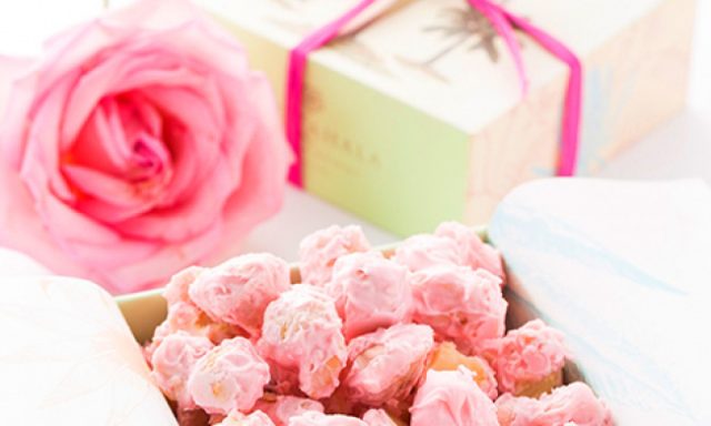 ピンク・チョコレートマカダミアナッツを限定販売、ザ・カハラ・ホテル&リゾートのアイキャッチ画像