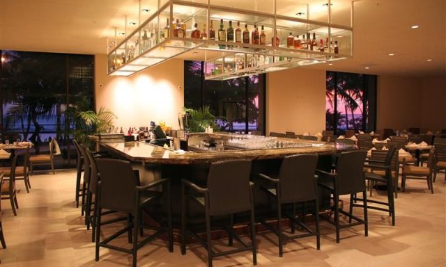 クヒオビーチグリルレストラン&バーがグランドオープンのアイキャッチ画像